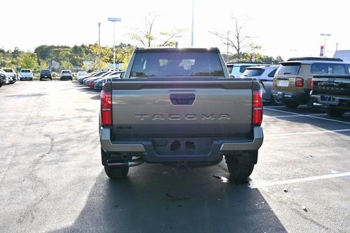 2025 Toyota Tacoma TRD Off-Road