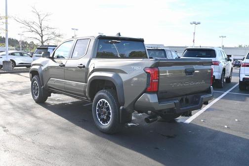 2025 Toyota Tacoma TRD Off-Road