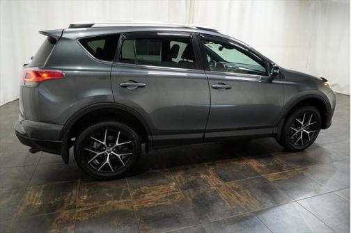 2018 Toyota RAV4 SE