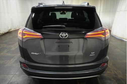 2018 Toyota RAV4 SE