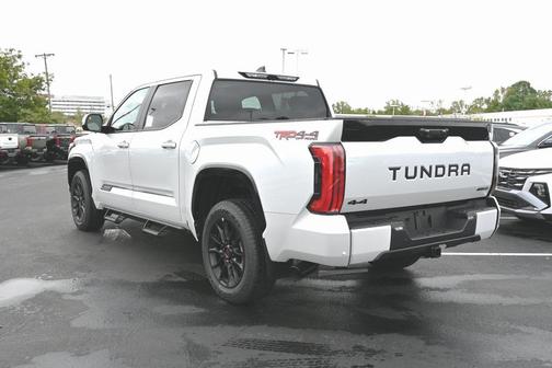 2026 Toyota Tundra Hybrid Platinum