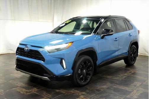 2022 Toyota RAV4 Hybrid SE