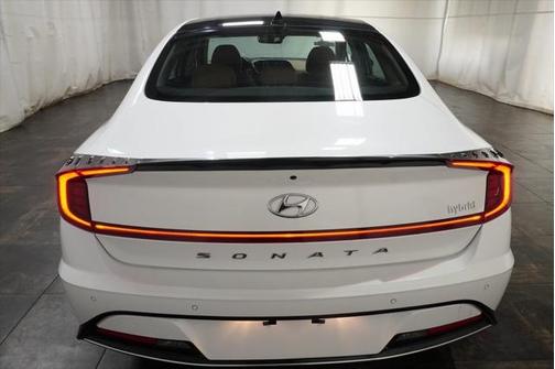 2021 Hyundai SONATA Limited 2.0T