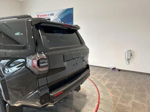 2026 Toyota 4Runner Hybrid Platinum