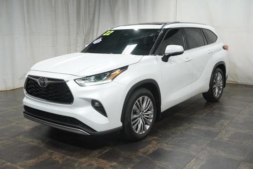 2022 Toyota Highlander Platinum
