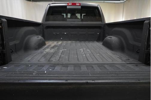 2018 RAM 2500 Big Horn Crew Cab 4x4 6'4' Box