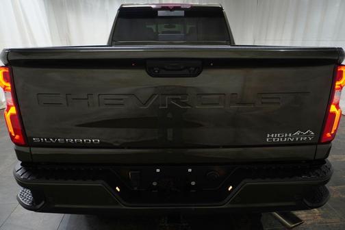 2022 Chevrolet Silverado 2500 High Country