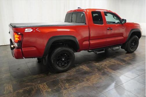 2022 Toyota Tacoma SR