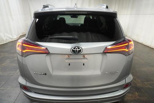 2017 Toyota RAV4 Platinum