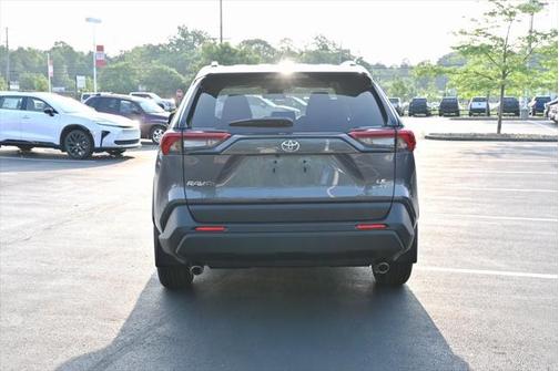 2025 Toyota RAV4 Hybrid LE