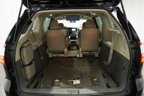 2018 Toyota Sienna XLE Premium