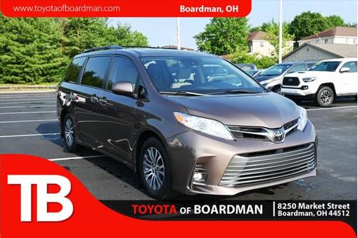2018 Toyota Sienna XLE