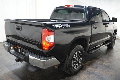 2018 Toyota Tundra SR5