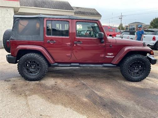 2010 Jeep Wrangler Unlimited Sahara