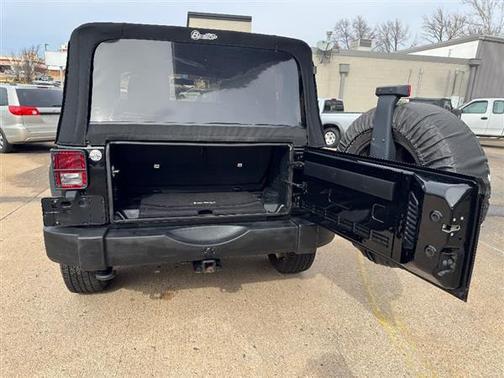 2016 Jeep Wrangler Sport