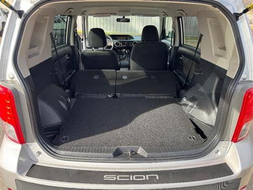 2014 Scion xB 5dr Wgn