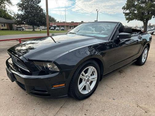 2014 Ford Mustang V6
