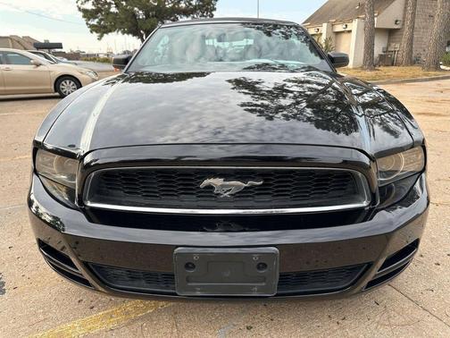 2014 Ford Mustang V6