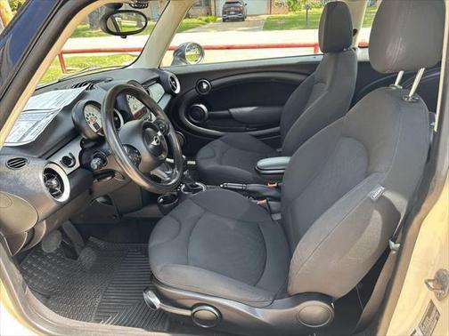2012 MINI Cooper Base