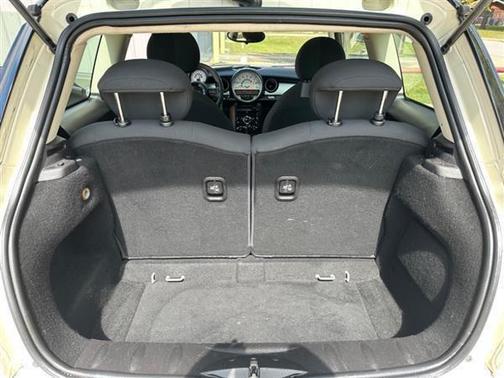 2012 MINI Cooper Base