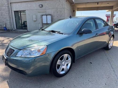 Silver Green Metallic 2009 Pontiac G6 4dr Sdn w/1SA *Ltd Avail*