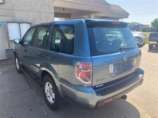 2006 Honda Pilot 2WD LX AT