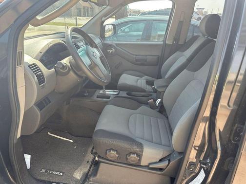2005 Nissan Xterra S