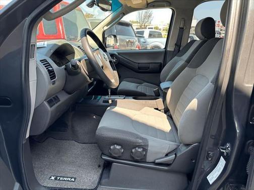 2005 Nissan Xterra S