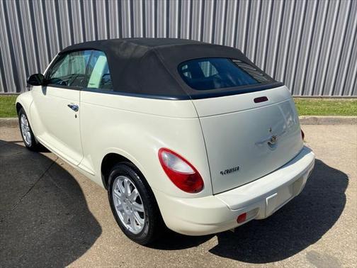 2007 Chrysler PT Cruiser Base