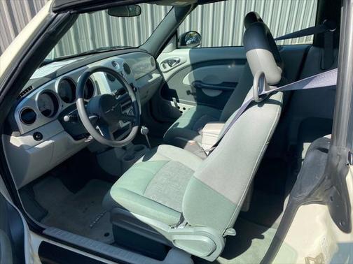 2007 Chrysler PT Cruiser Base