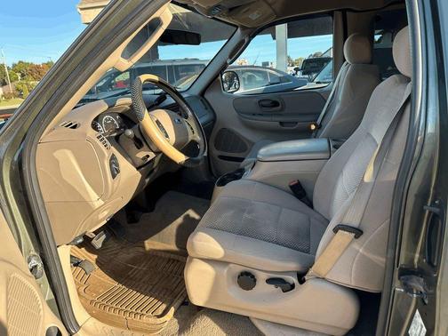 2003 Ford F-150 XL
