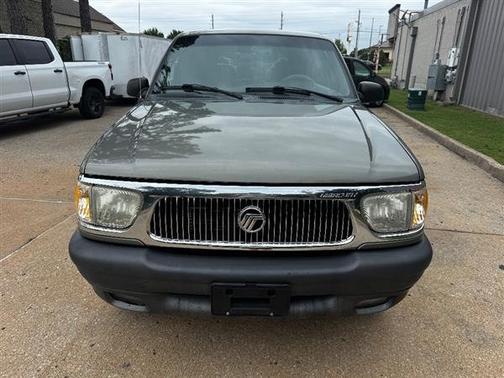 Deep Wedgewood Blue Metallic 2000 Mercury Mountaineer 4dr 112" WB 4WD