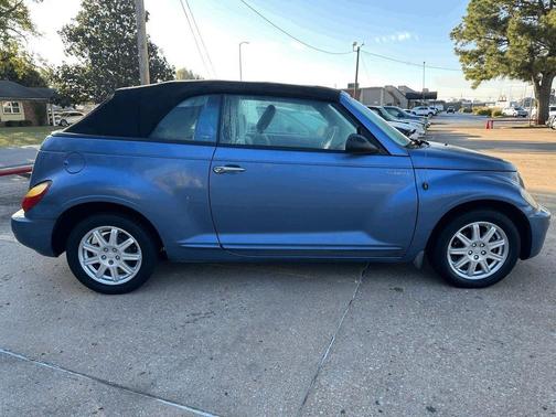 2006 Chrysler PT Cruiser Base