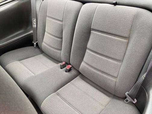 2002 Ford Mustang Premium