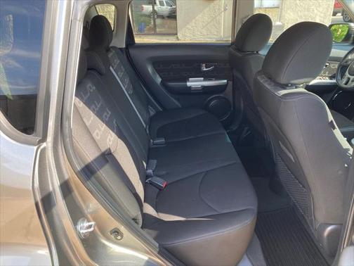 2012 Kia Soul +