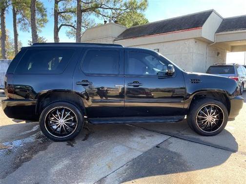 2009 Cadillac Escalade Base