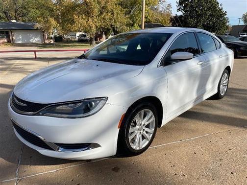 2016 Chrysler 200 Limited