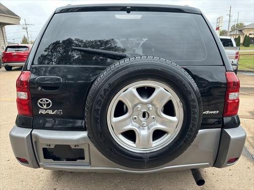 2004 Toyota RAV4 Base