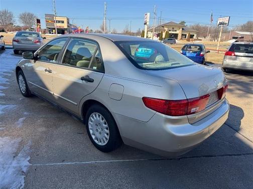 2005 Honda Accord DX