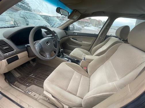 2005 Honda Accord DX