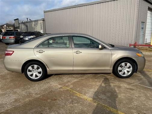 2007 Toyota Camry 4dr Sdn LE