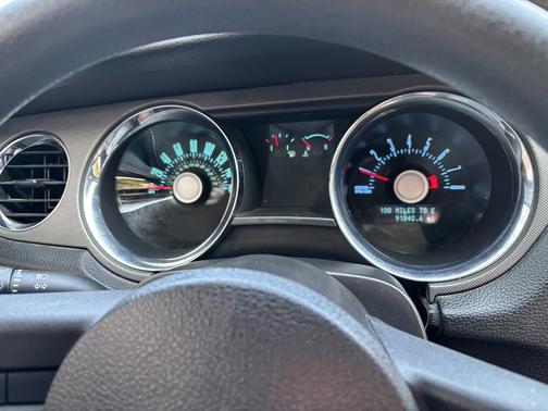 Black 2012 Ford Mustang 2dr Cpe V6