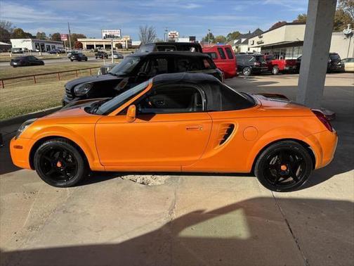 2003 Toyota MR2 Base (M5)