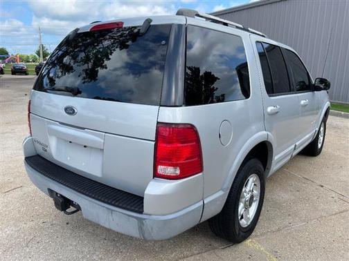 Silver Birch Metallic 2002 Ford Explorer 4dr 114" WB XLT