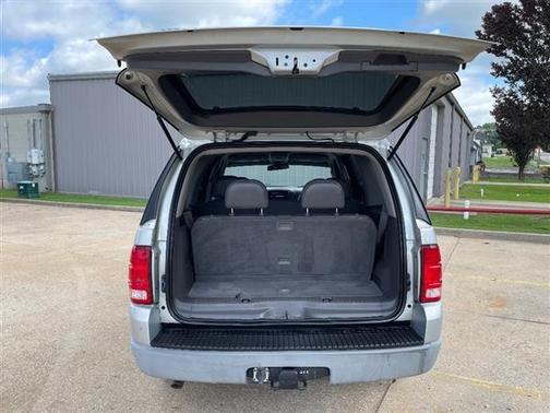 Silver Birch Metallic 2002 Ford Explorer 4dr 114" WB XLT