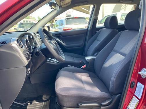 2006 Pontiac Vibe Base