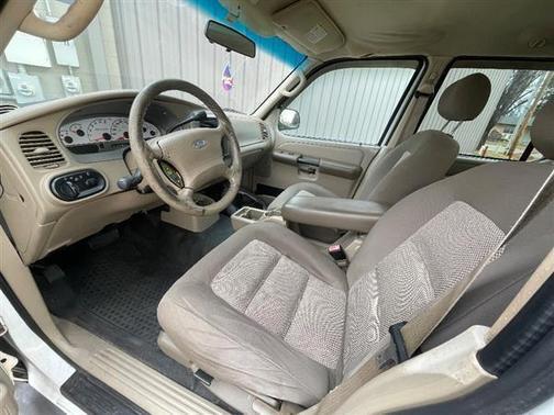 2005 Ford Explorer Sport Trac Adrenalin