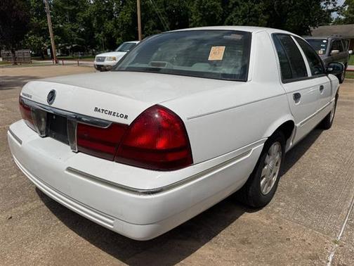 Vibrant White 2004 Mercury Grand Marquis 4dr Sdn LS Premium