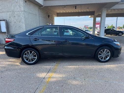 Cosmic Gray Mica 2016 Toyota Camry 4dr Sdn I4 Auto XLE (Natl)