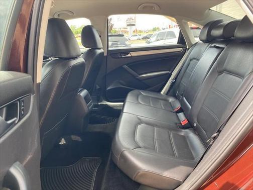 2014 Volkswagen Passat 1.8T S